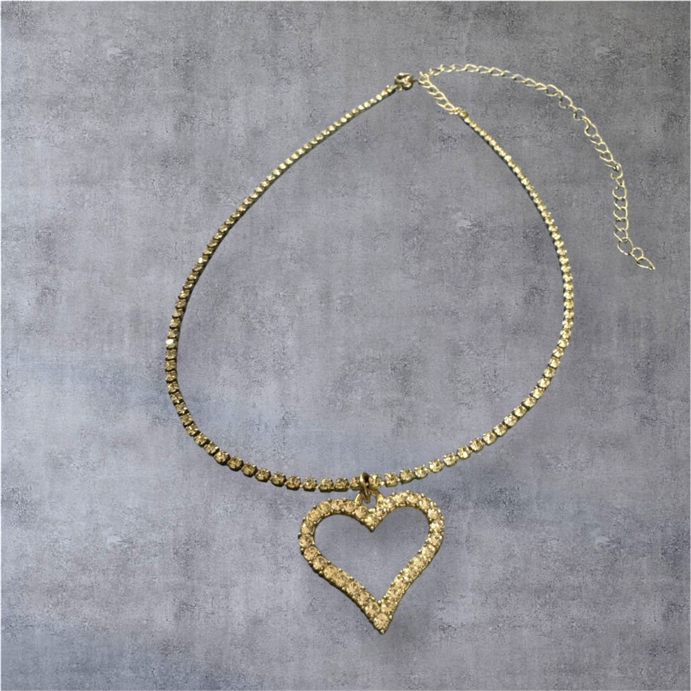 Vintage Rhinestone Heart Necklace